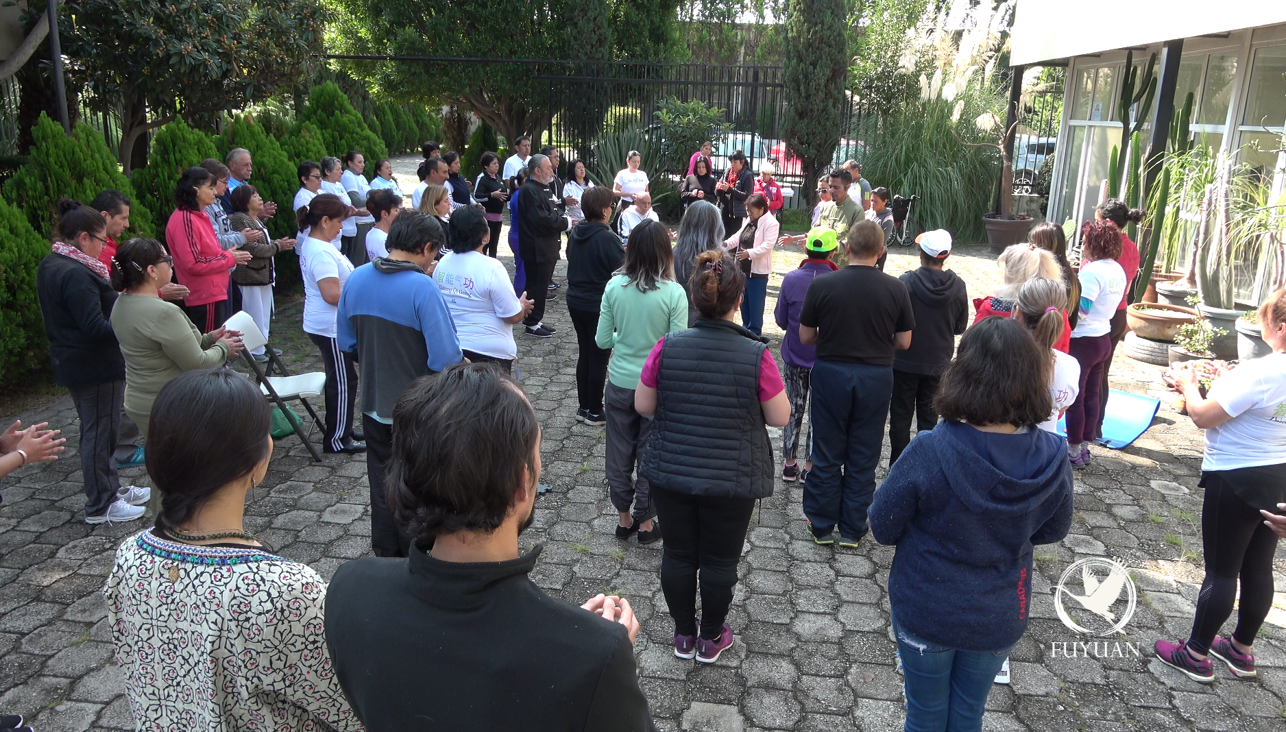 Grupo de practicantes de Qigong